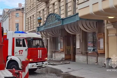 Пожар в Театре Комиссаржевской потушен, пострадала сцена