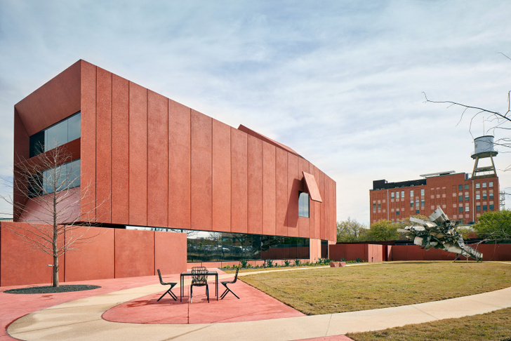 Рубиновый город: арт-центр по дизайну Дэвида Аджайе в Техасе (фото 4)