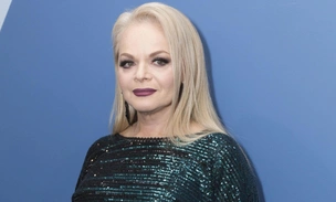 Что случилось с квартирой Ларисы Долиной: все о скандале вокруг певицы