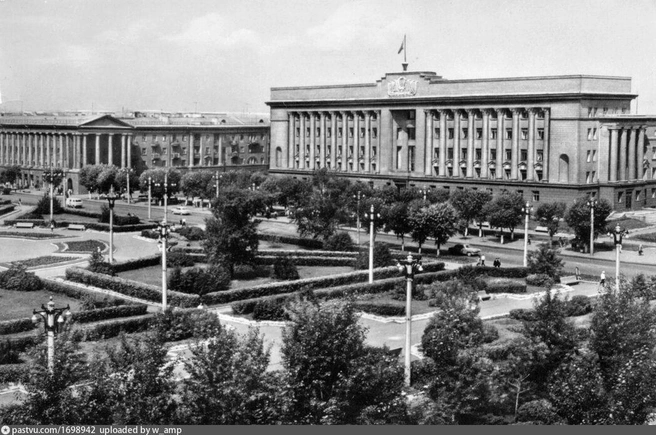 Открытка. Издательство «Планета». Фабрика фотопечати Москва. 1969 год. Тираж 24&nbsp;000. Цена 8 копеек, 1968-1969 | Источник: Д. Смирнов / Семейный архив 