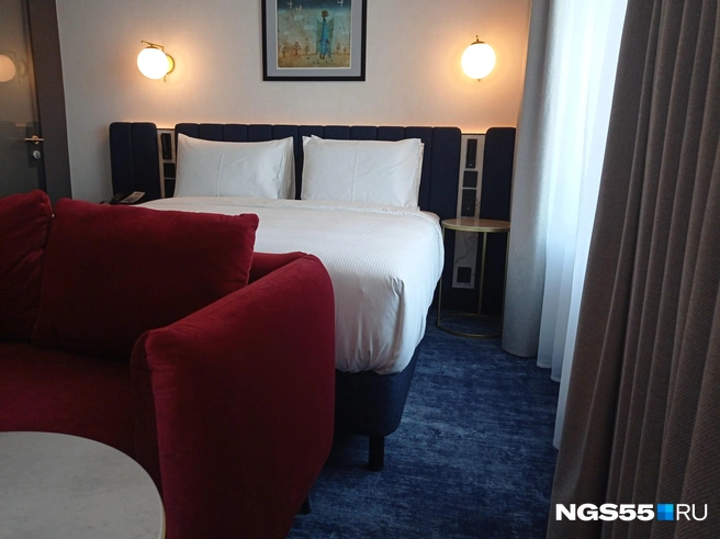 Так выглядит номер категории «Стандарт». Он площадью 30 квадратов. На кровати покоится ортопедический матрас | Источник: Ирина Чернышева