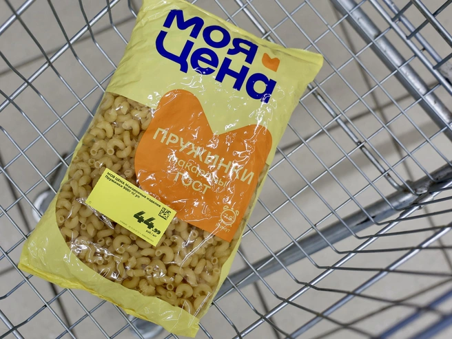 Оценка минимального продуктового набора диетологом | Источник: Наталья Лапцевич / 74.RU