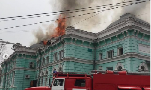 В Приамурье во время пожара в клинике врачи продолжали операцию: пациент был со вскрытой грудной клеткой