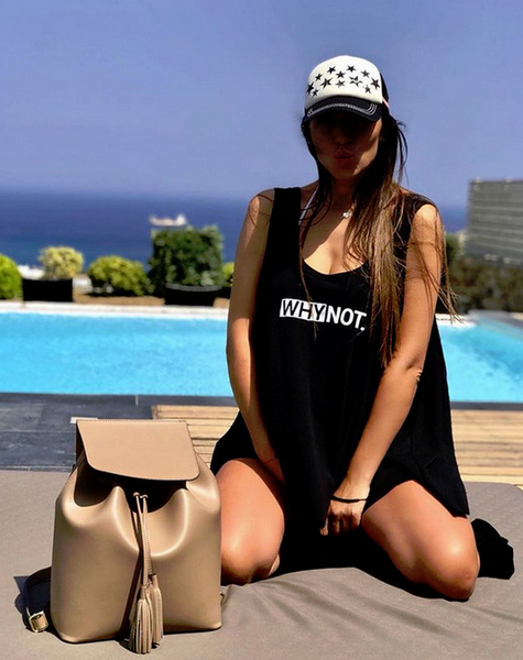 Total black: как носить черный