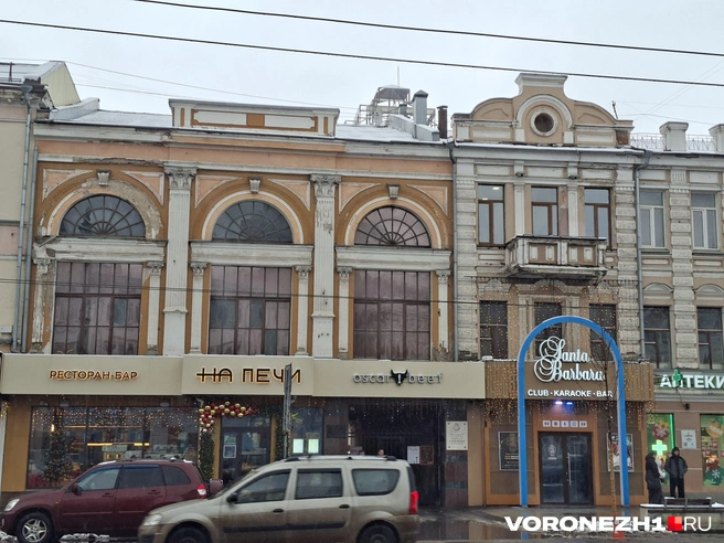 Здание, в котором когда-то находилась гостиница | Источник: Алёна Воропаева / Voronezh1.ru