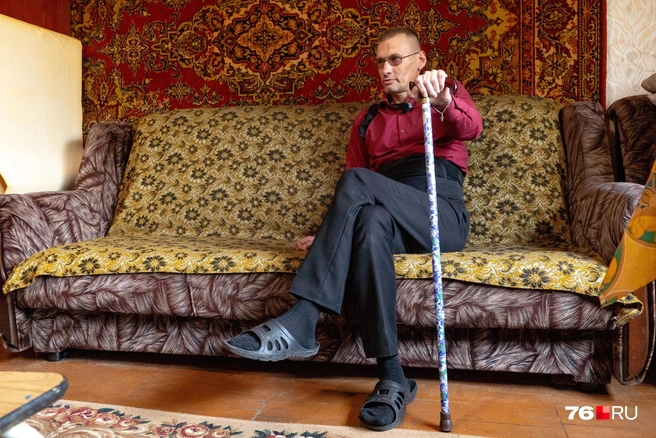 Никита уверен, что его квартира стоит больше полутора миллионов | Источник: Кирилл Поверинов / 76.RU