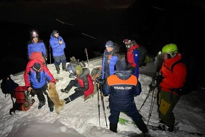 Заблудившихся лыжников спасли на высоте 2200 метров в Сочи