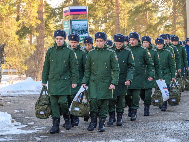Срочную службу он проходил в 2013 году. | Источник: Олег Федоров / CHITA.RU
