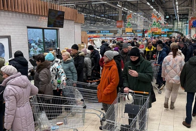 Москвичи раскрыли стоимость новогоднего стола