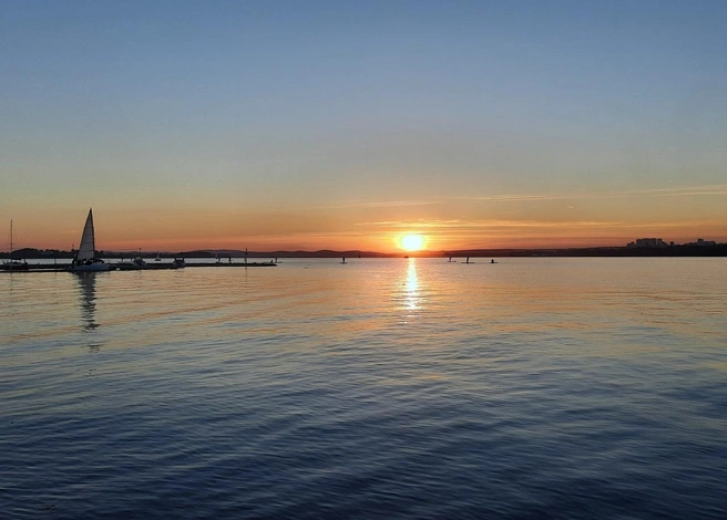 Из окон квартир открываются живописные виды на город и Верх-Исетский пруд | Источник: пресс-служба «Астра-Девелопмент»