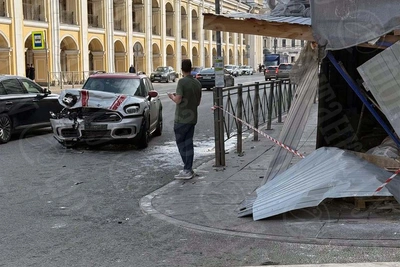 Mini Cooper пострадал в ДТП на Садовой улице