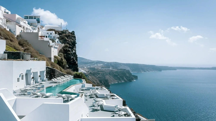 Источник: Grace Hotel Santorini