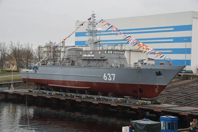Новый тральщик «Дмитрий Лысов» спущен на воду в Петербурге