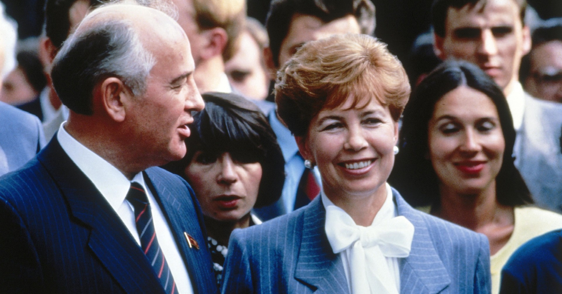 Вместе навсегда: невероятная история любви Михаила и Раисы Горбачевых, за  которой следила вся страна | MARIECLAIRE
