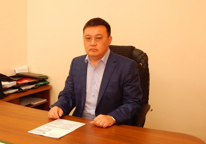 Также он возглавлял Фонд капитального ремонта многоквартирных домов Республики Бурятия | Источник: Egov-buryatia.ru