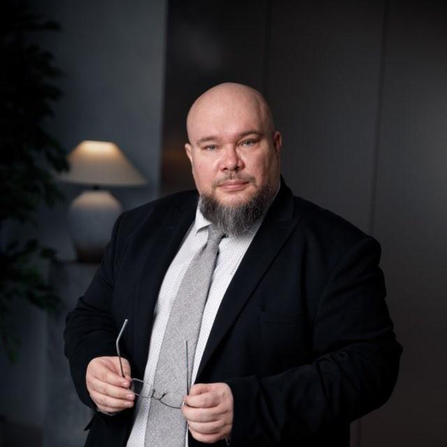 <p>Алексей Горелов</p>