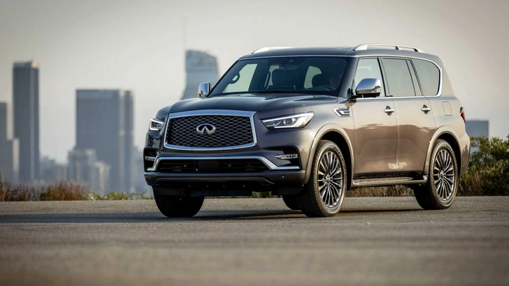 Большому Infiniti QX80 справили рестайлинг. Опять