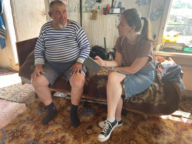 Анатолий Медведев до затопления жил на острове | Источник: Евгений Мельников