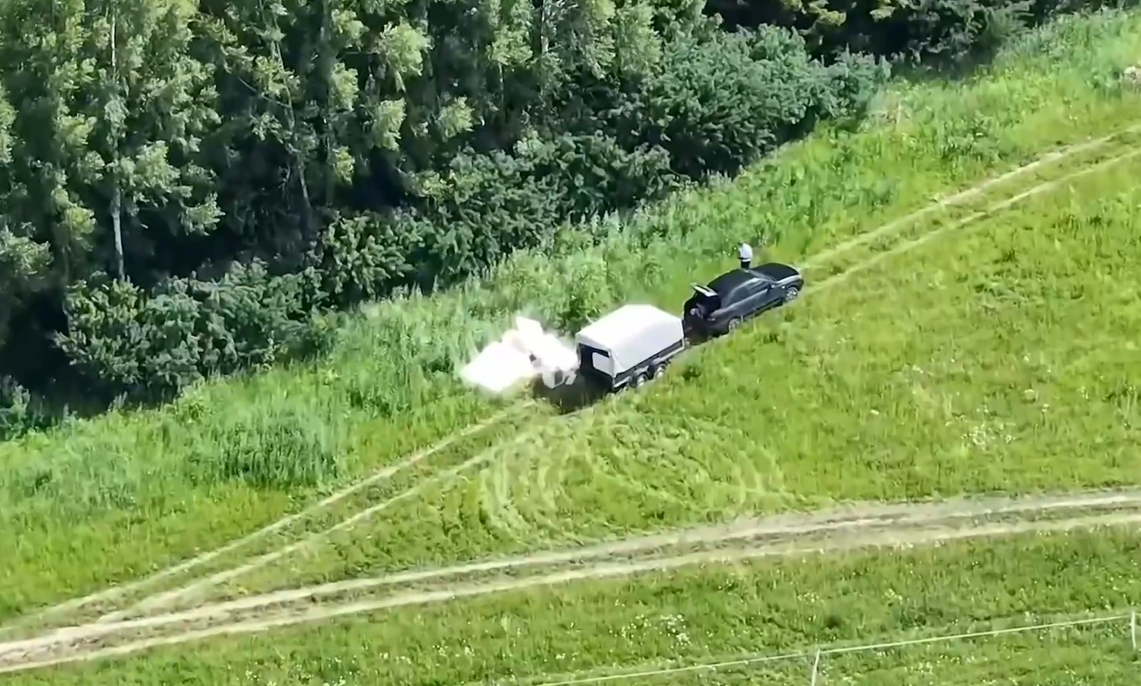Спецслужбы поделились оперативным видео слежки за организаторами атаки на военный аэродром Шагол