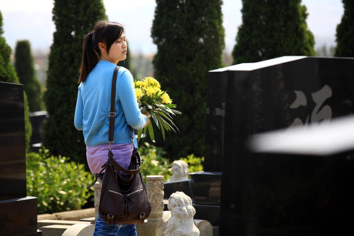 «Небесное погребение»: 5 жутких похоронных традиций разных стран
