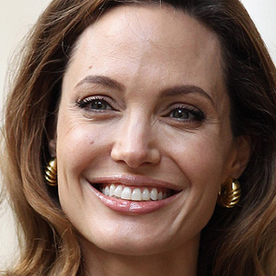 Автобиографию Анджелины Джоли оценили в 50 млн долларов