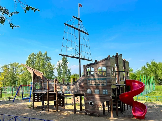 Интересный корабль | Источник: camp.samregion.ru