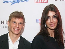 Пластика или неумелый фотошоп. Алиса Аршавина переделала нос