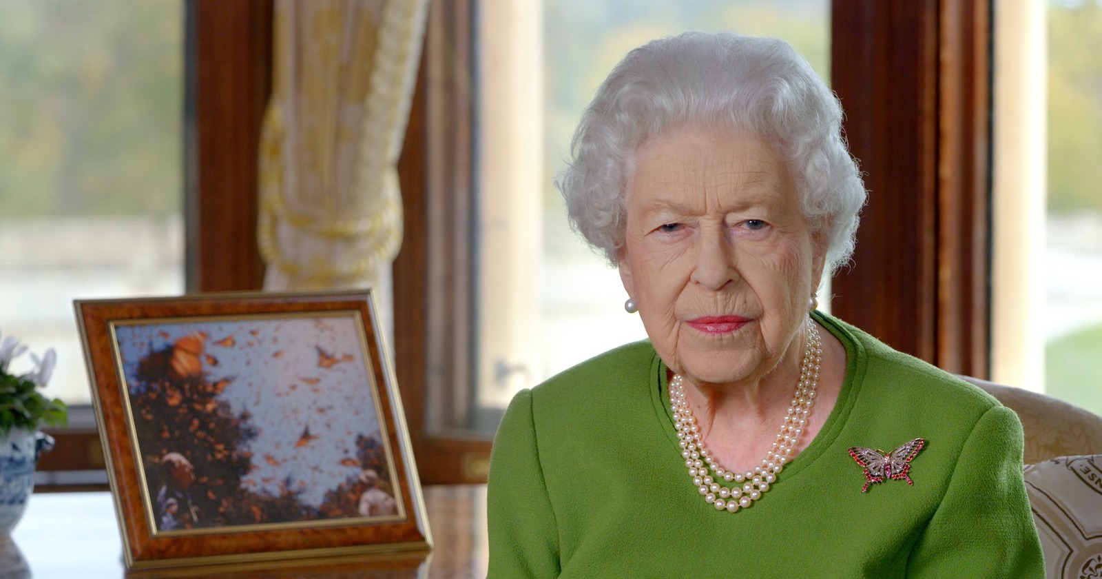 Королева Англии коронавирус