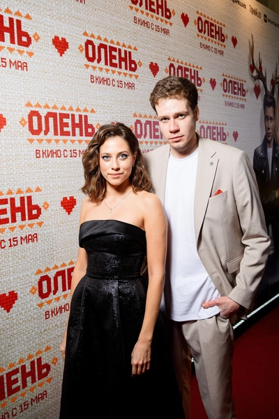 Ольга Веникова и Кузьма Сапрыкин | www.starhit.ru