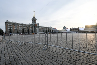 На площади 1905 года больше не будет парковки