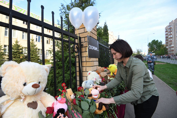 Трагедия в Казани: молодой мужчина открыл стрельбу по учащимся своей бывшей школы