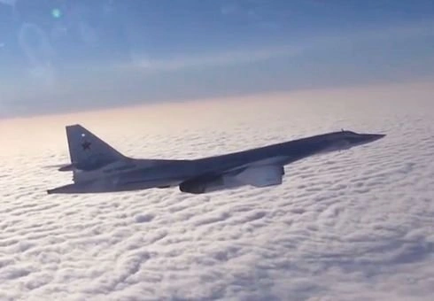 Франция заявила о перехвате двух Ту-160 над Ла-Маншем | ya62.ru