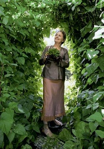 Огородная революция Элис Уотерс: как простой шеф-повар привела США на грядки
