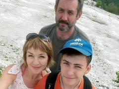 Беда не приходит одна: у сына Усольцевой проблемы с работой и жильем