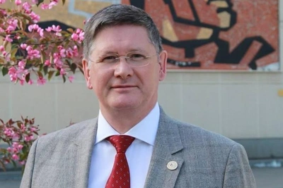 Мэр Берёзовского ушел в отставку после 13 лет