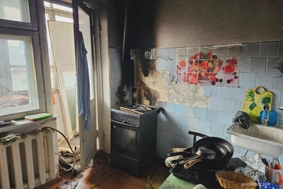 В Усть-Омчуге масло на плите вызвало пожар в квартире