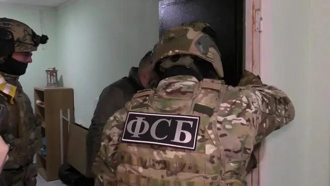 ФСБ задержала жителя Анапы по подозрению в передаче данных ВСУ об объектах ПВО и делегациях в Сочи | Источник: ЦОС ФСБ России