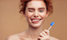 До завтрака или после: стоматологи объяснили, когда надо чистить зубы, — ответ вас удивит