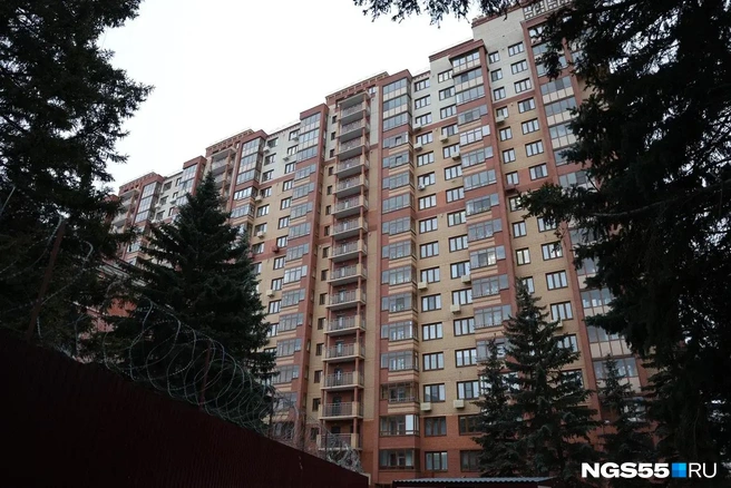 Некоторые жители региона вкладываются в программы долевого строительства | Источник: Евгений Софийчук / NGS55.RU