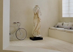 Работа мечты. Прогуляемся по офису Jacquemus в Париже?