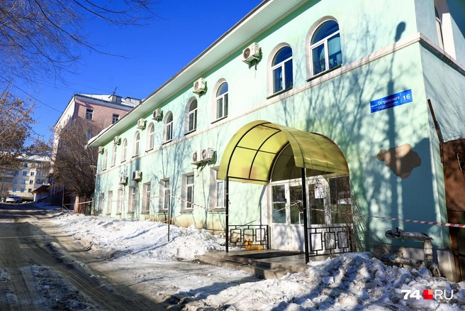 «Центр дератизации г. Челябинска» расположен в переулке Островского, 16 | Источник: Михаил Шилкин 