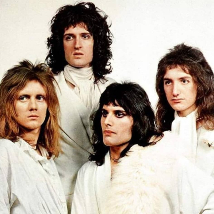 Фото №9 - История легендарной обложки альбома Queen II и фотографии, обложкой не ставшие
