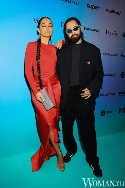 Мария Мельникова и Мот, 2023