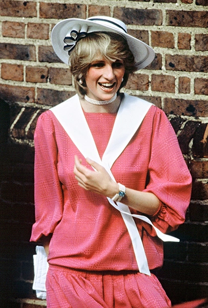 1982 год. Диана на свадьбе Кэролин Прайд и Уильяма Бартоломью.