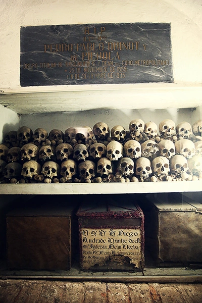 Склеп в соборе San Francisco в Лиме. | Источник: Архивы пресс-служб