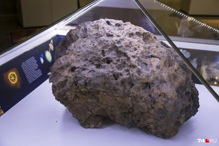 10 лет назад в Челябинске упал метеорит: посмотрите эмоциональные видео очевидцев