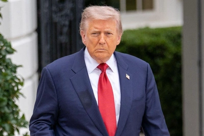 Трамп прибавил в весе, появились отеки ног