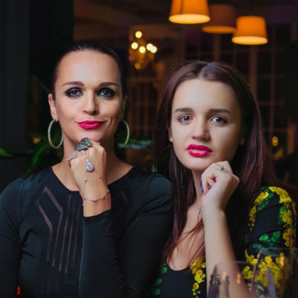 Певица Слава с дочерью | Источник: Пресс-служба