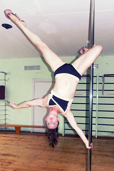 Топ-10 самых сексуальных инструкторов Pole Dance Ульяновска. Голосуй!