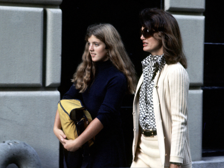 Тайный визит: зачем Жаклин Кеннеди вернулась в Белый дом через 8 лет после убийства мужа